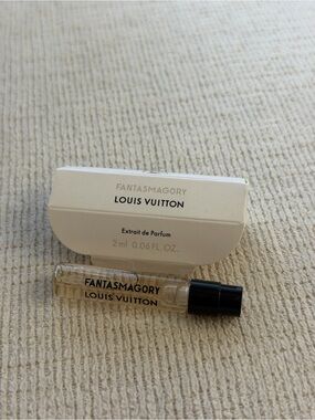 LOUIS VUITTON Fantasmagory